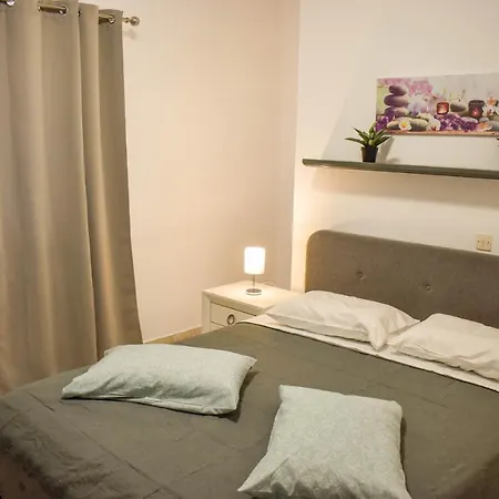 Athos Apartment