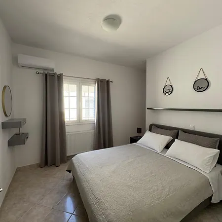 Athos Apartment