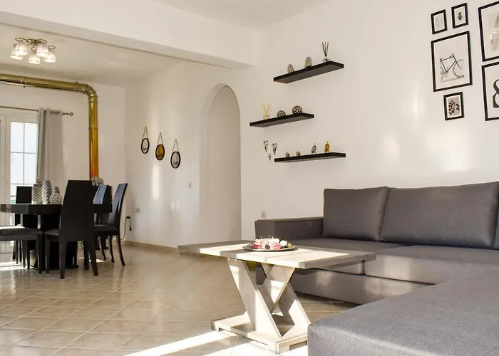 Athos Daire İskados