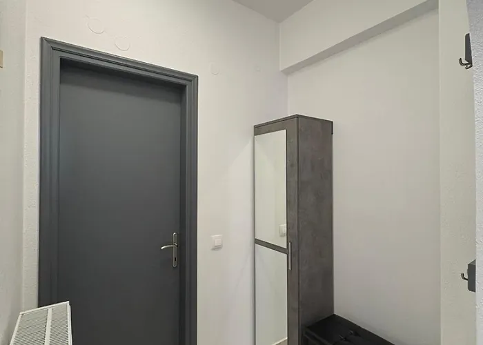 Daire Athos İskados