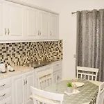 Athos Apartman