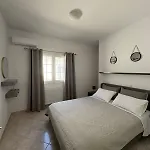 Athos Apartman