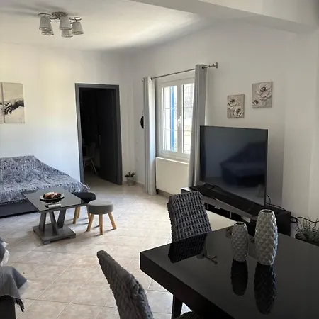 Athos Apartman *